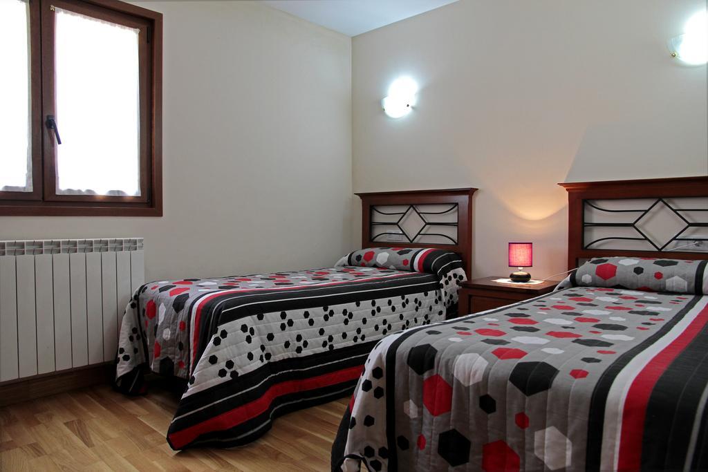 Apartamentos Irati Garralda Екстер'єр фото
